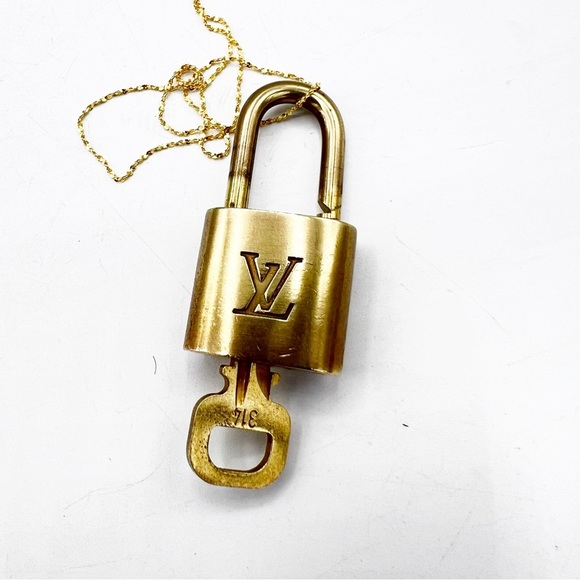 Louis Vuitton Lock & Key #314 Pi Day w/After Market 18K Gold over Silver Chain - Picture 14 of 17
